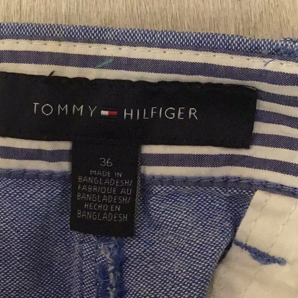 *EUC* Tommy Hilfiger chambray shorts. Size 36. - Picture 3 of 5